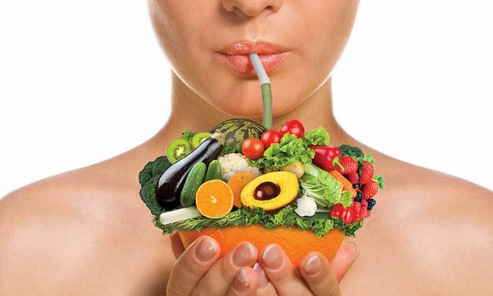 Diet and Skin Health in the Aging Process